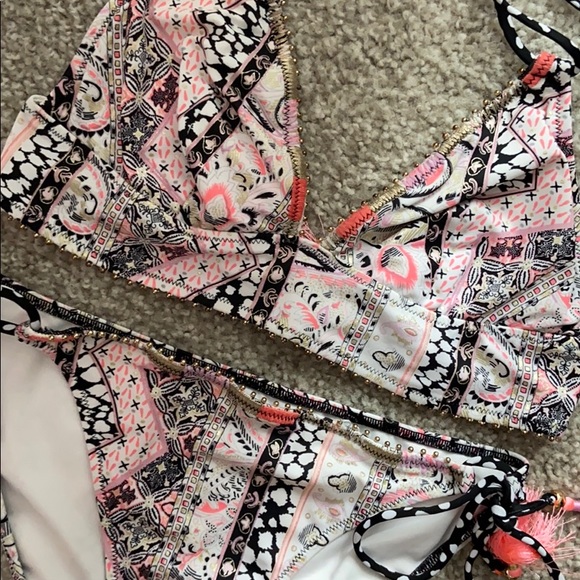 Victoria's Secret Other - VS METALLIC PAISLEY BIKINI